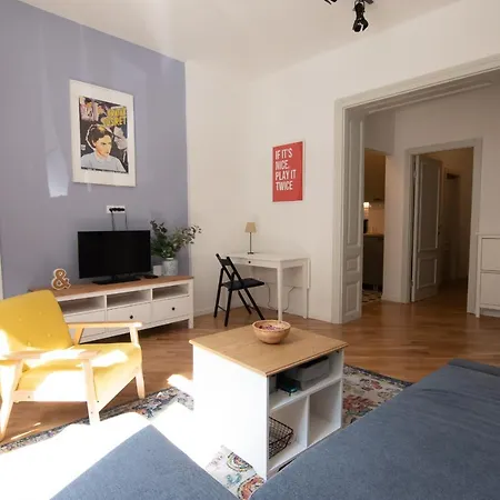 Artika - Chic & Sunlit In Downtown * Belgrade