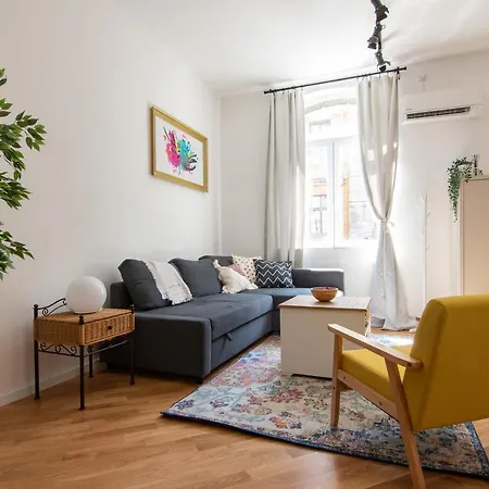 Apartment Artika - Chic & Sunlit In Downtown Belgrade
